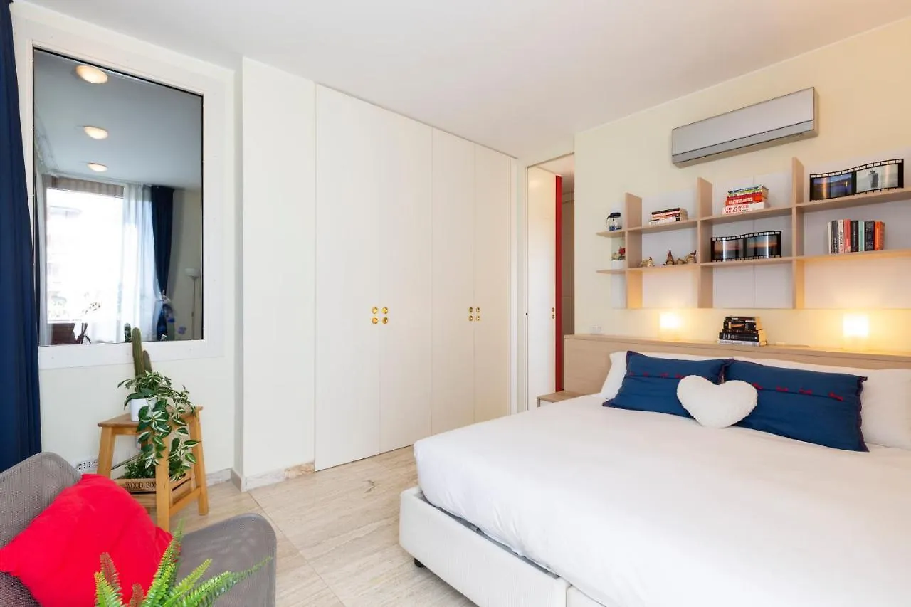 Twins Apartment - Tolstoj District ミラノ イタリア