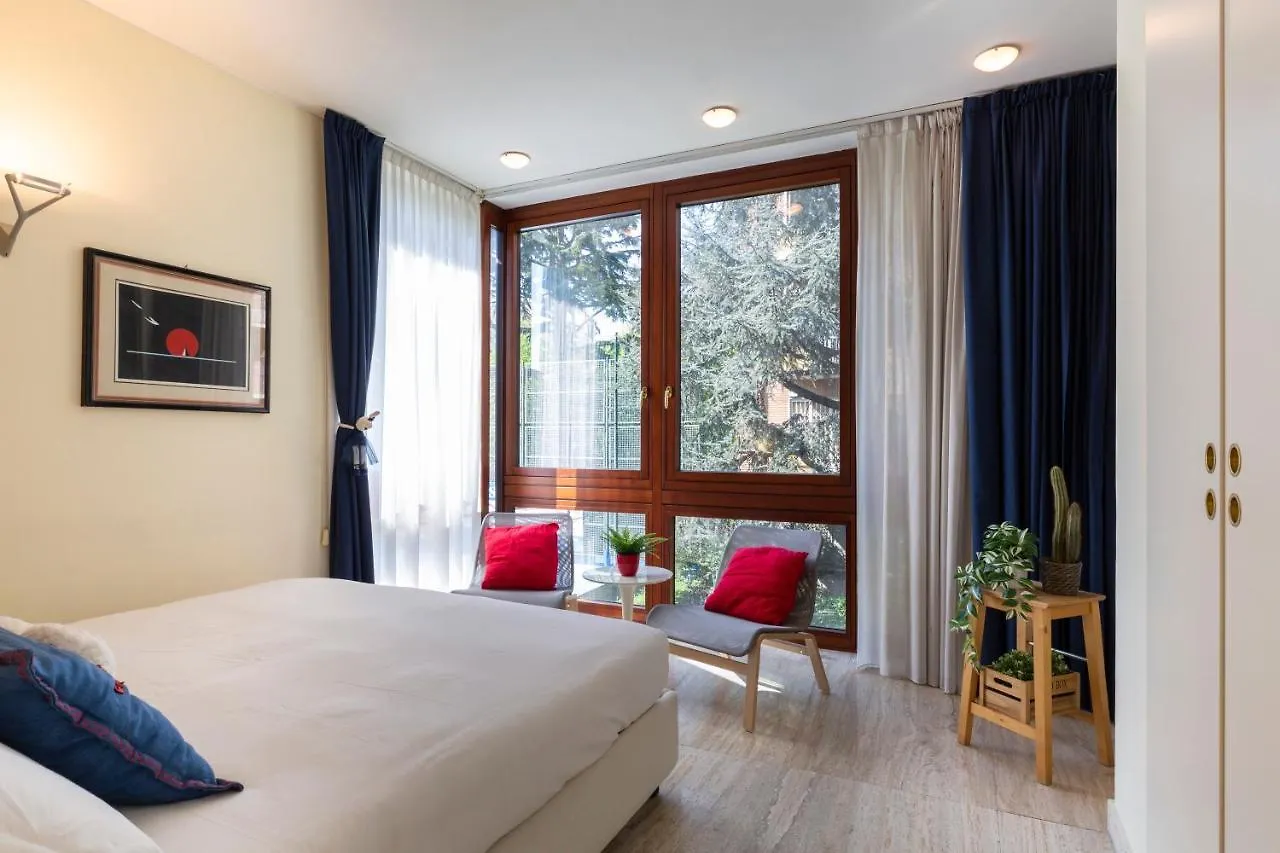 Twins Apartment - Tolstoj District ミラノ 0*,  イタリア